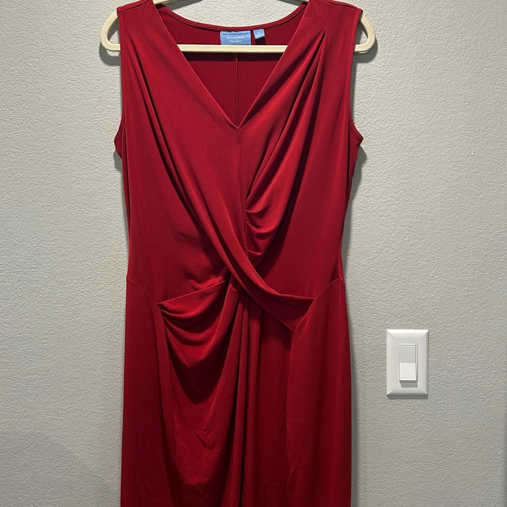 Simply Vera Vera Wang Red Sleeveless Draped Twist-Front Dress